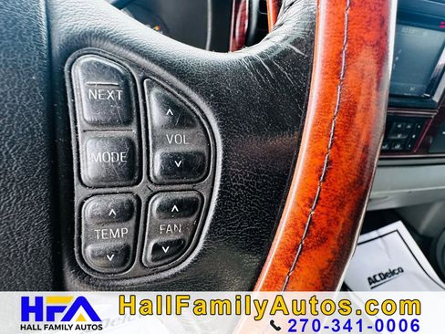 Used 2006 Ford F350 Lariat RWD image 19