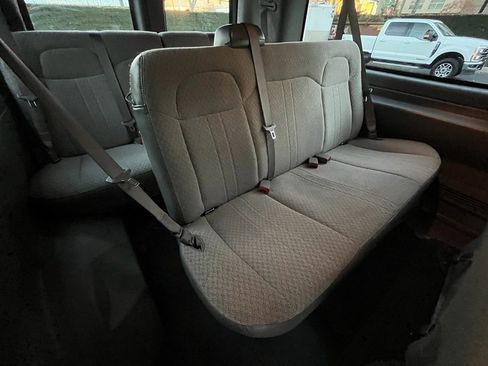 Used 2023 Chevrolet Express 3500 LT w/ LT Preferred Equipment Group image 29