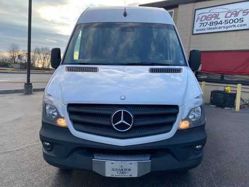 Used 2014 Mercedes-Benz Sprinter 3500 image 8