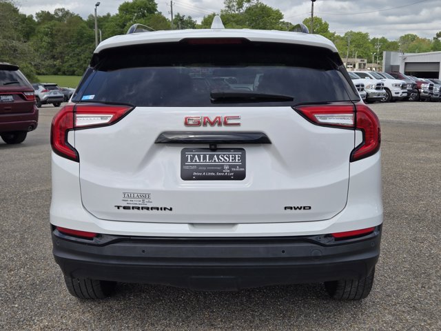 Used 2023 GMC Terrain SLT w/ Tech Package AWD/4WD image 17