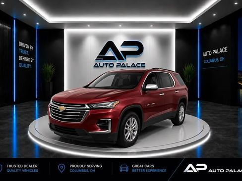 Used 2022 Chevrolet Traverse LT AWD/4WD image 1