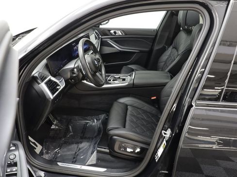 Certified 2024 BMW X5 xDrive40i w/ M Sport Package AWD/4WD image 6