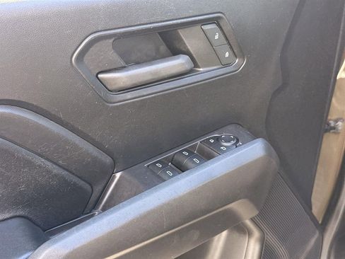 Used 2023 Chevrolet Colorado W/T image 20