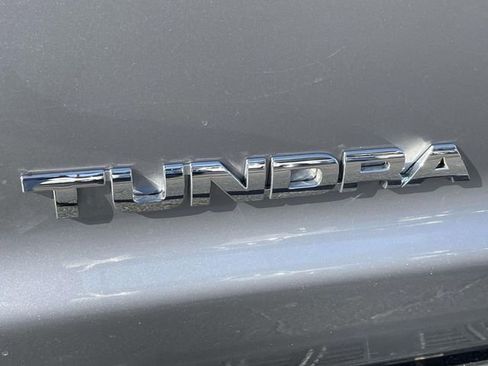 Used 2010 Toyota Tundra Limited image 10