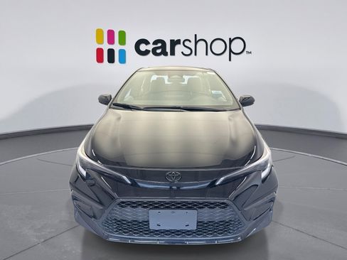 Used 2024 Toyota Corolla SE w/ SE Premium Package FWD image 8
