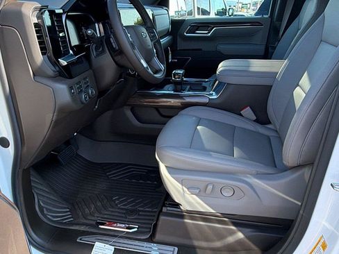 New 2026 Chevrolet Silverado 1500 RST w/ RST All Star Premium Package AWD/4WD image 13