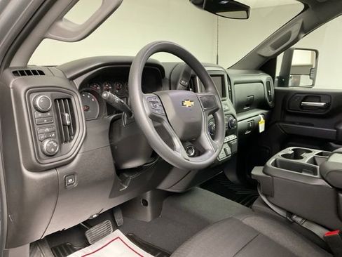 New 2026 Chevrolet Silverado 2500 Custom w/ Snow Plow Prep/Camper Package image 11