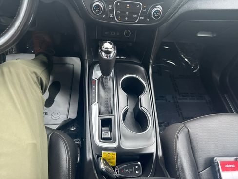 Used 2020 Chevrolet Equinox Premier image 23