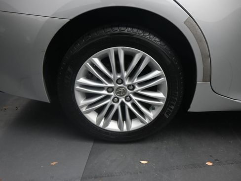 Used 2014 Lexus ES 350 image 20