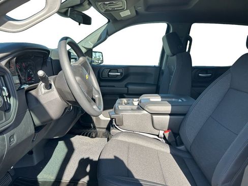 New 2026 Chevrolet Silverado 1500 Custom RWD image 10
