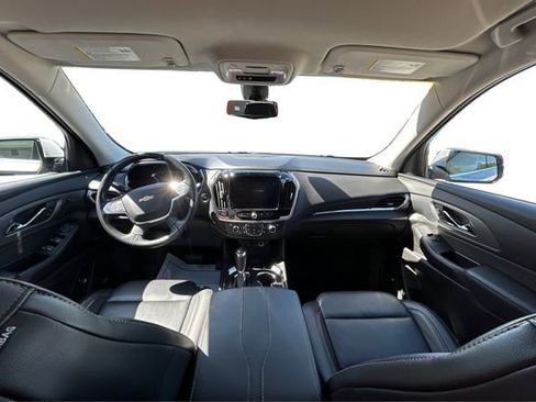 Used 2019 Chevrolet Traverse Premier AWD/4WD image 23