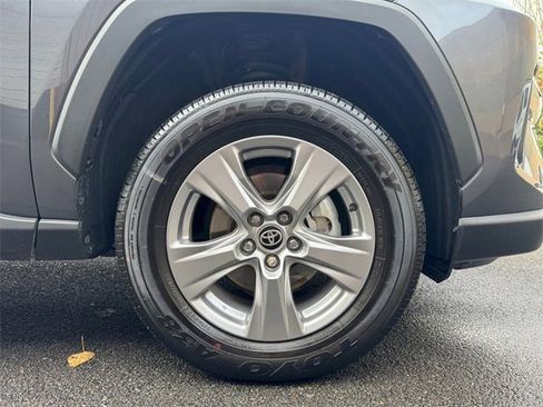 Used 2025 Toyota RAV4 XLE image 16