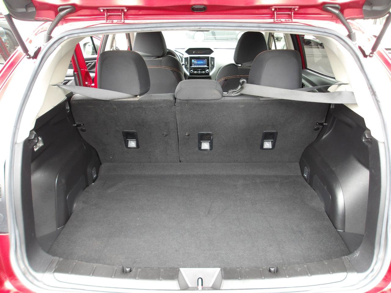 Used 2019 Subaru Crosstrek 2.0i Premium AWD/4WD image 12