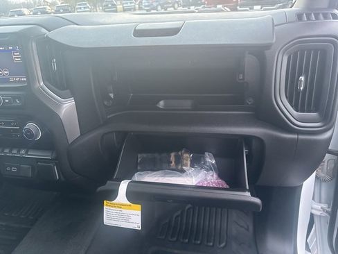 Used 2025 Chevrolet Silverado 2500 W/T w/ WT Convenience Package image 11