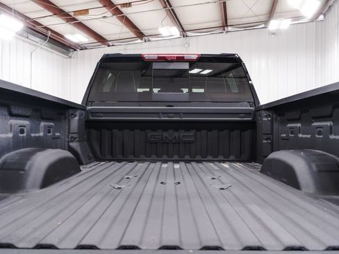 Used 2025 GMC Sierra 2500 AT4X w/ AT4X AEV Edition AWD/4WD image 40
