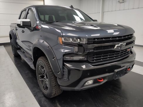 Used 2020 Chevrolet Silverado 1500 LT Trail Boss AWD/4WD image 13