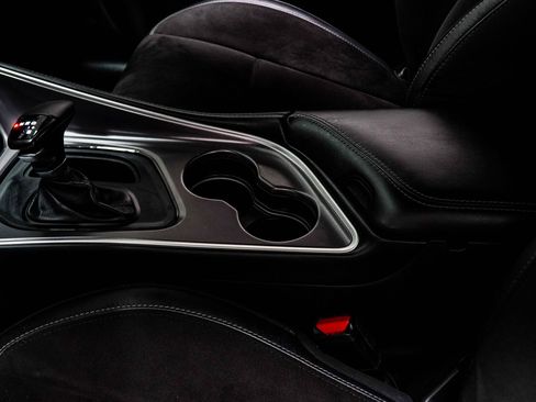 Used 2021 Dodge Challenger R/T Scat Pack RWD image 22