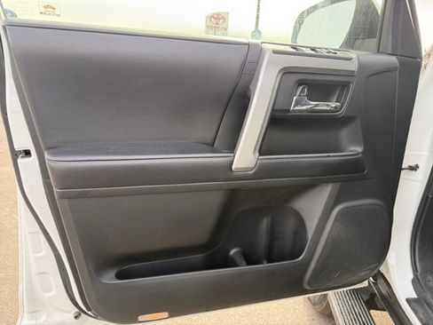 Used 2018 Toyota 4Runner SR5 image 24