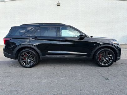 Used 2025 Ford Explorer ST