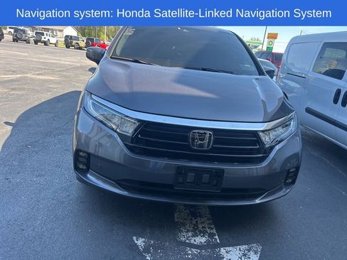 Used 2023 Honda Odyssey Elite image 3