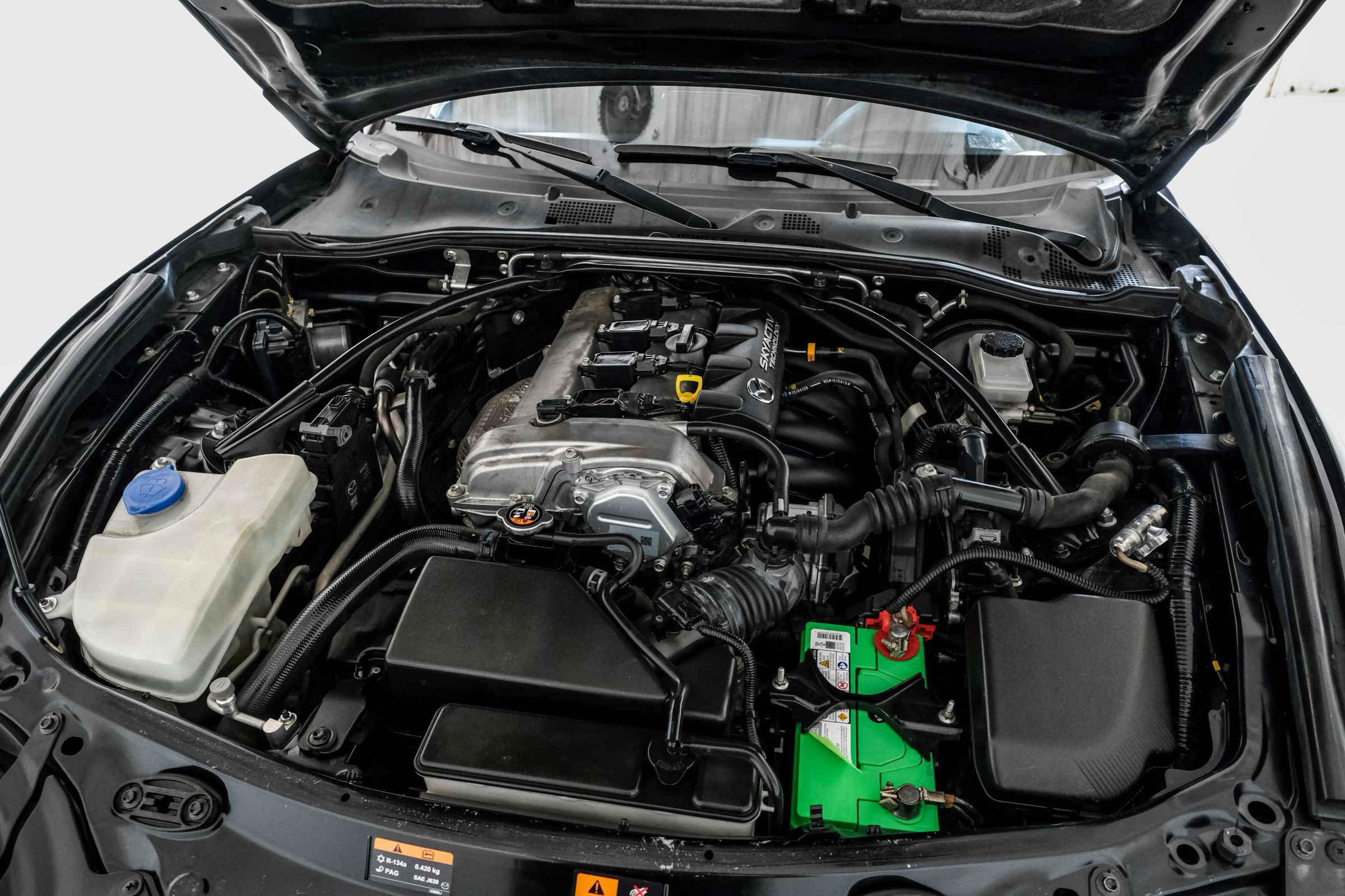 Used 2016 MAZDA MX-5 Miata Club RWD image 40