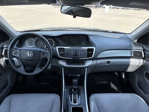 Used 2015 Honda Accord LX image 16