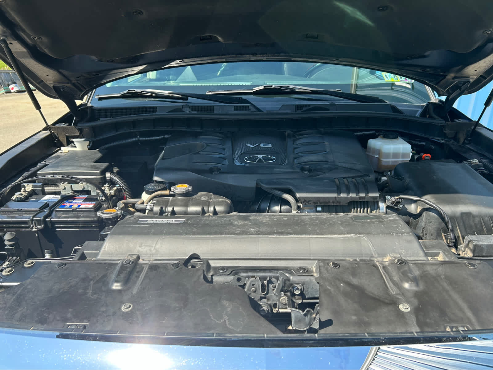 Used 2019 INFINITI QX80 Luxe AWD/4WD image 6