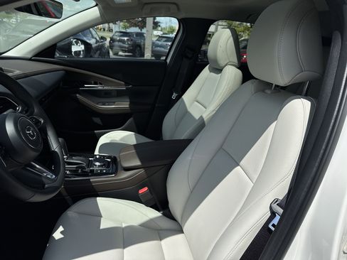 New 2025 MAZDA CX-30 2.5 Turbo w/ Premium Package image 10