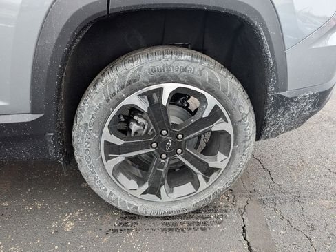 New 2026 Chevrolet Equinox LT image 24