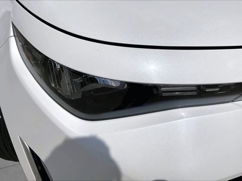 Used 2023 Kia Soul LX w/ LX Technology Package FWD image 26