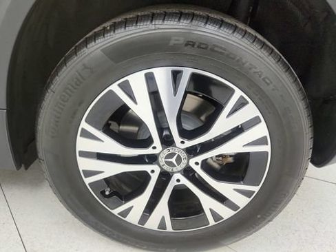 Used 2025 Mercedes-Benz GLA 250 image 91