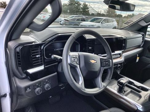 New 2026 Chevrolet Silverado 1500 LT w/ Leather Package image 10