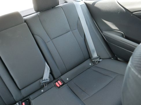 Used 2025 Subaru Legacy Premium AWD/4WD image 14