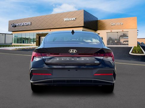 New 2026 Hyundai Elantra Blue image 6