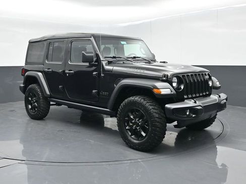 Used 2022 Jeep Wrangler Unlimited Sport image 2