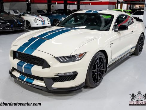 Used 2020 Ford Mustang Shelby GT350 w/ Technology Package RWD image 12