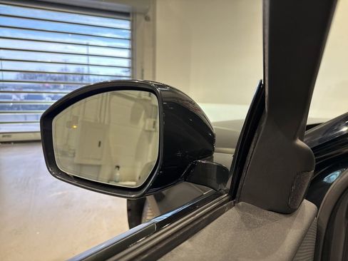 Used 2021 Land Rover Range Rover Velar S image 14