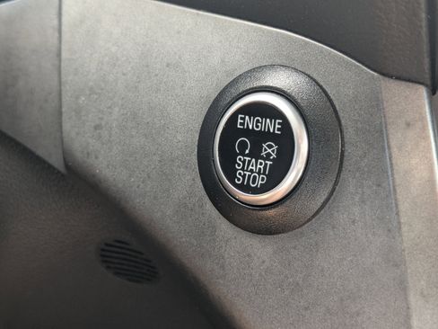 Used 2019 Ford Escape SEL FWD image 27