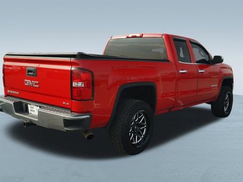 Used 2017 GMC Sierra 1500 SLE w/ SLE Value Package image 9