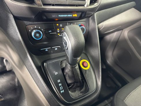 Used 2020 Ford Transit Connect XL image 19
