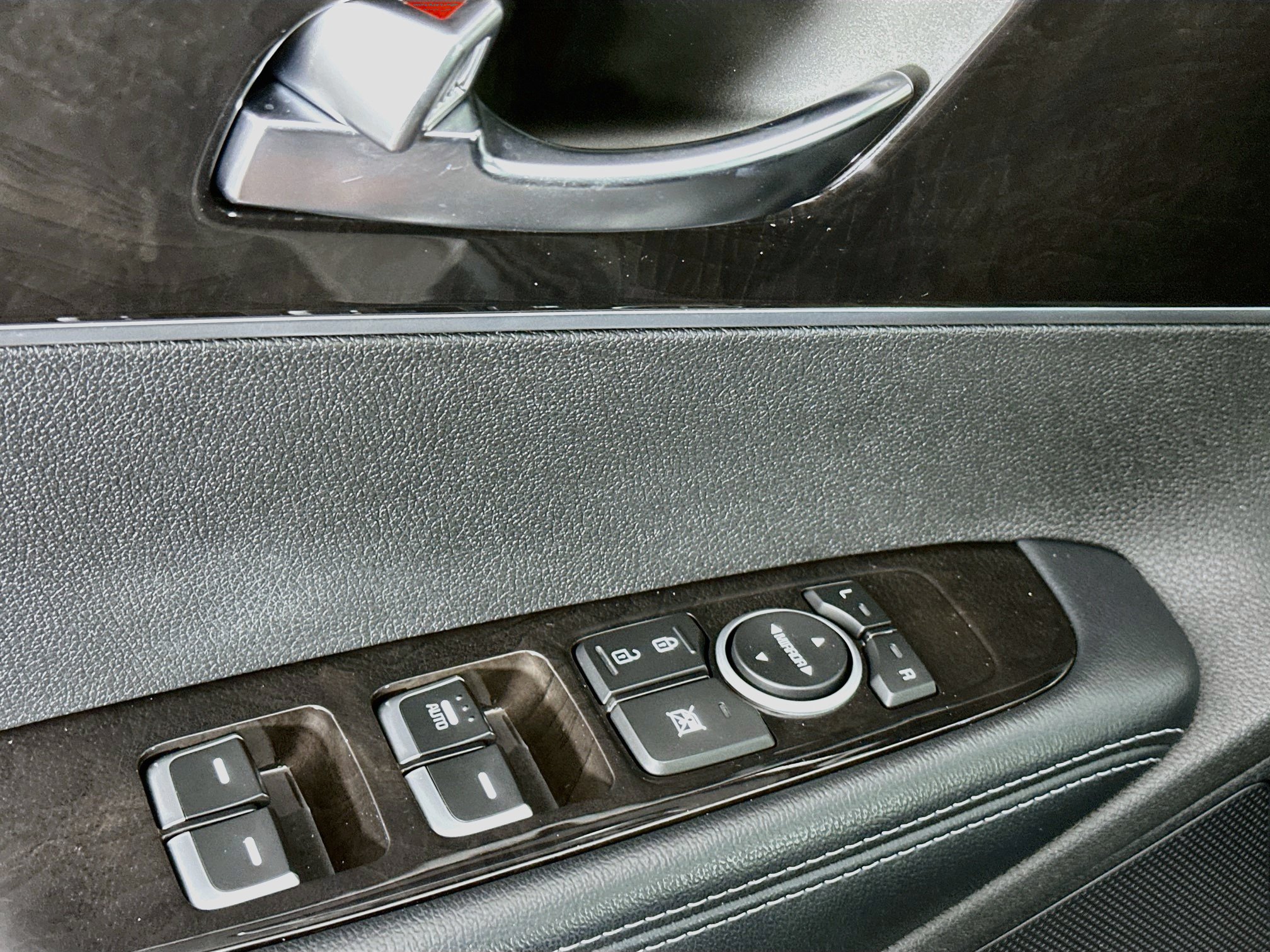 Used 2017 Kia Sorento EX AWD/4WD image 15