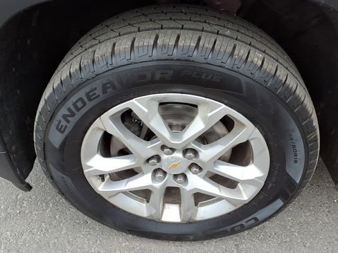 Used 2019 Chevrolet Traverse LT AWD/4WD image 9