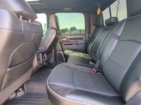 Used 2024 RAM 2500 Laramie w/ Night Edition AWD/4WD image 9