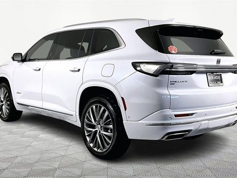 New 2026 Buick Enclave Avenir w/ Super Cruise Package image 4