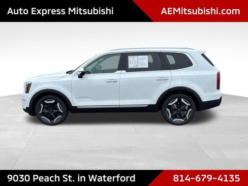 Used 2024 Kia Telluride S AWD/4WD image 4