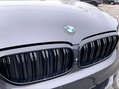 Used 2018 BMW 540i xDrive w/ Premium Package image 25