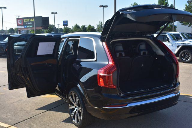 Used 2024 Volvo XC90 T8 Plus w/ Protection Package Premier AWD/4WD image 18
