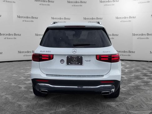 New 2026 Mercedes-Benz GLB 250 4MATIC image 4