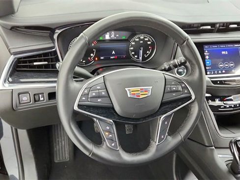 Certified 2023 Cadillac XT5 Premium Luxury image 13