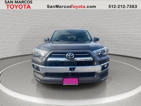 Used 2022 Toyota 4Runner Limited AWD/4WD image 2